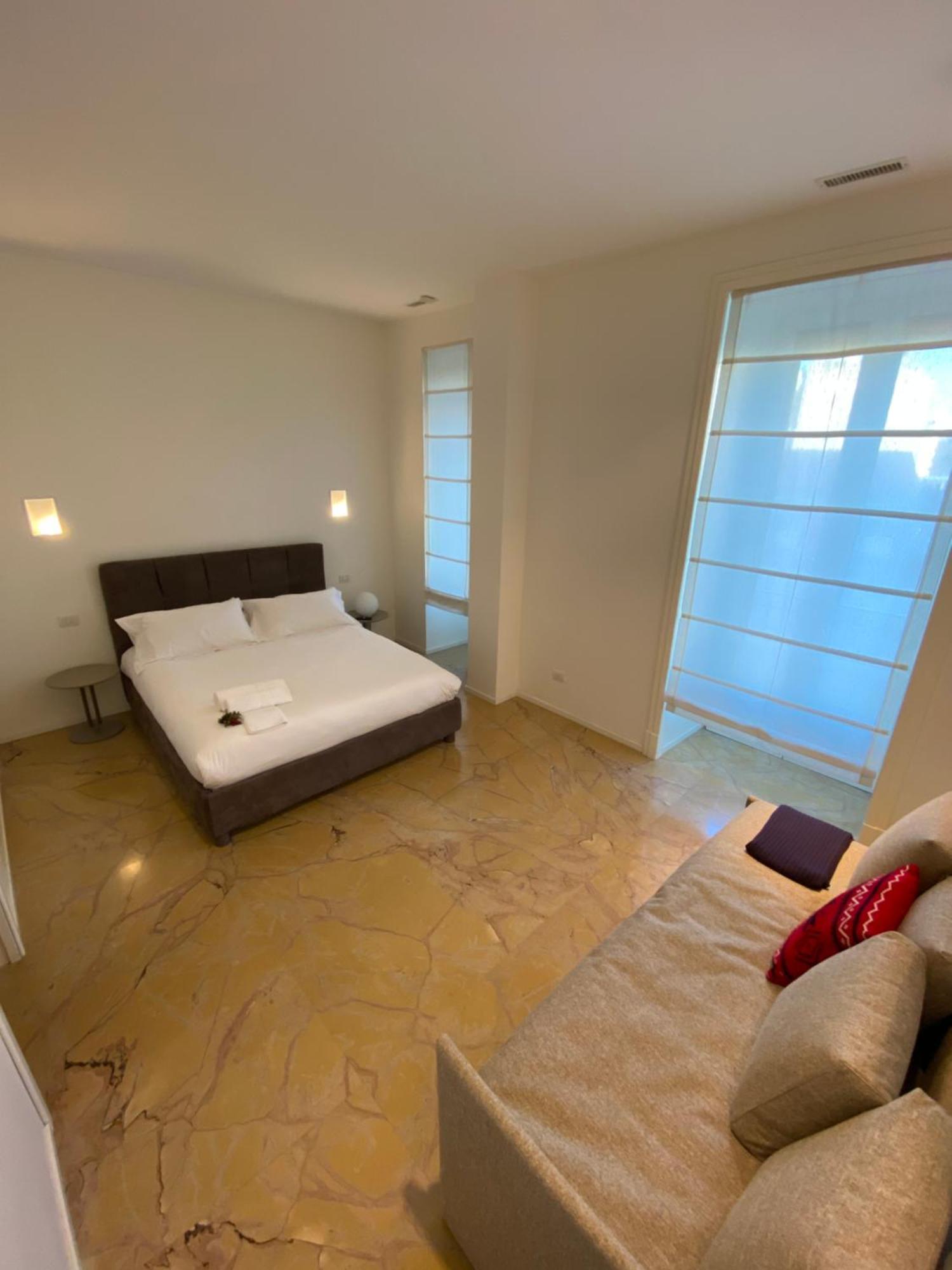 Appartement Luxury House With Parking à Naples Extérieur photo