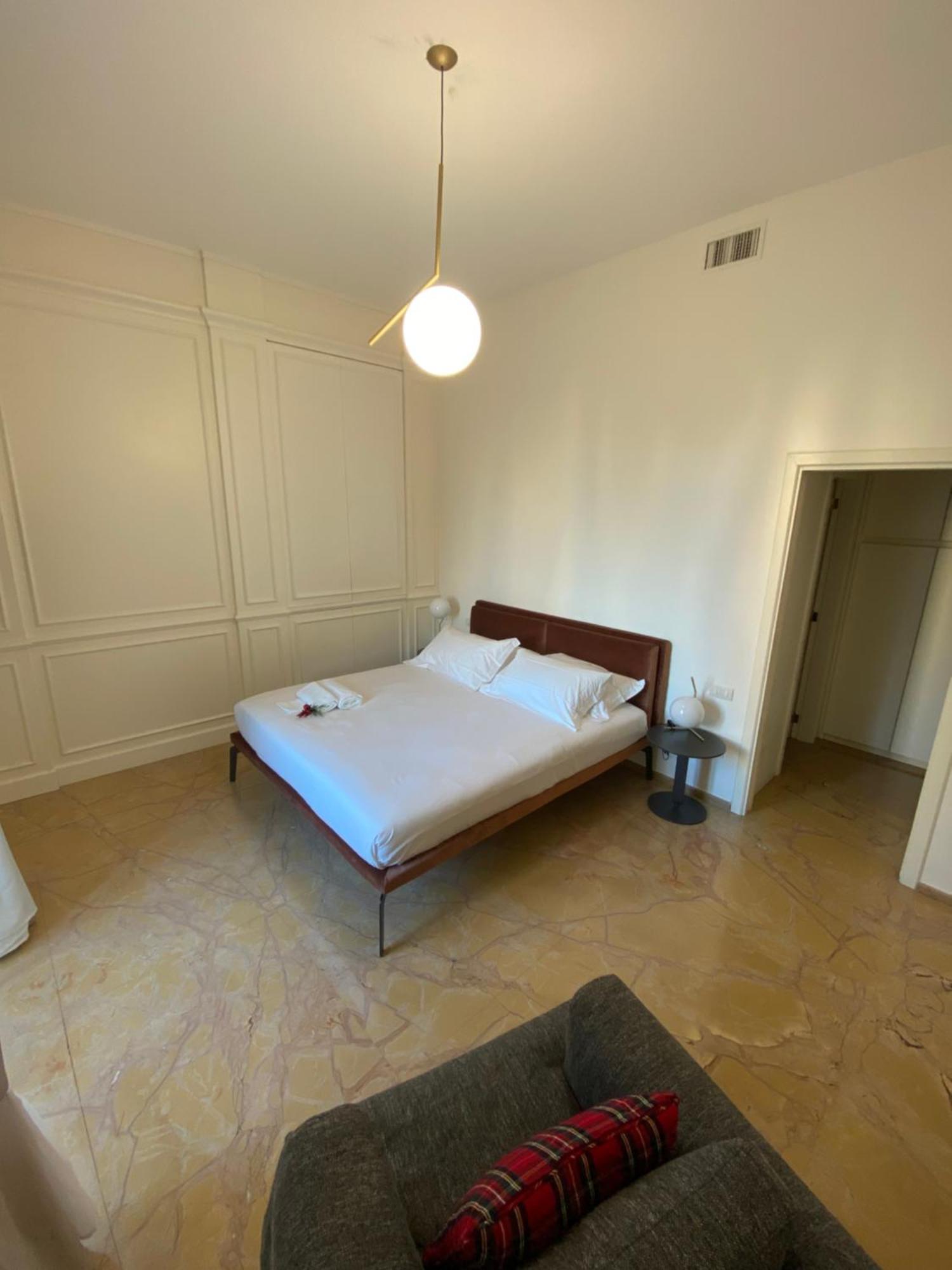Appartement Luxury House With Parking à Naples Extérieur photo