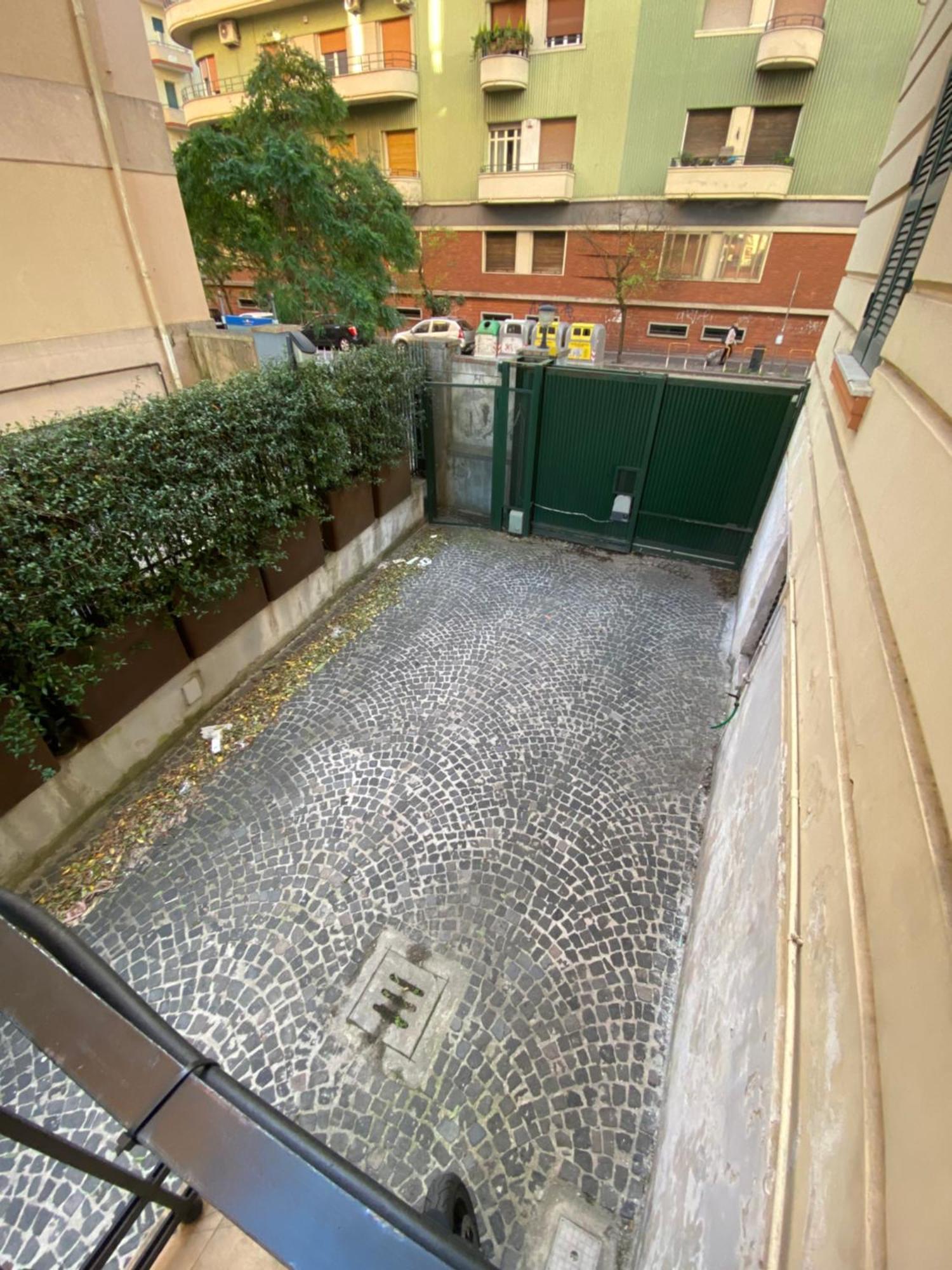 Appartement Luxury House With Parking à Naples Extérieur photo